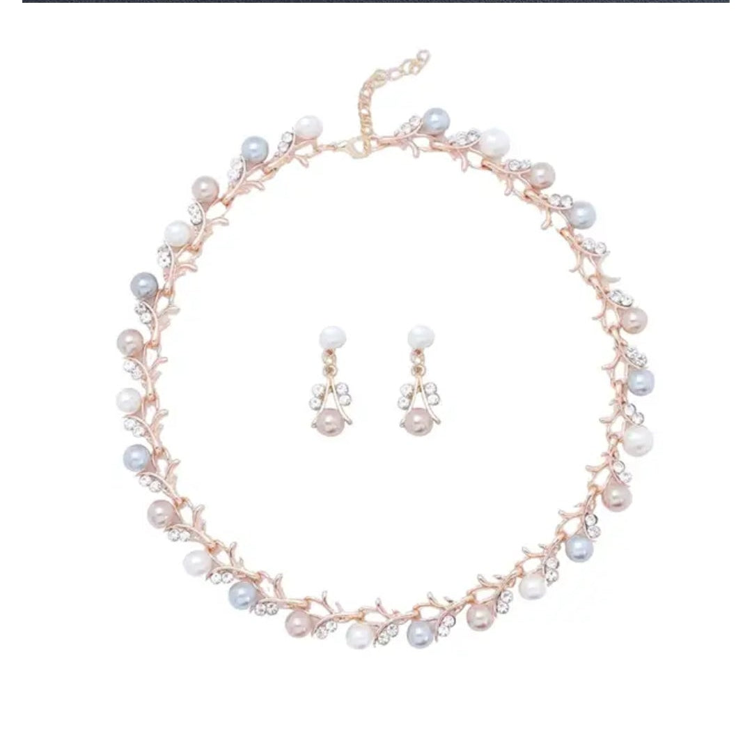 Parure bijoux femme perles et zircon – collier et boucles d’oreilles élégantes cadeau luxe