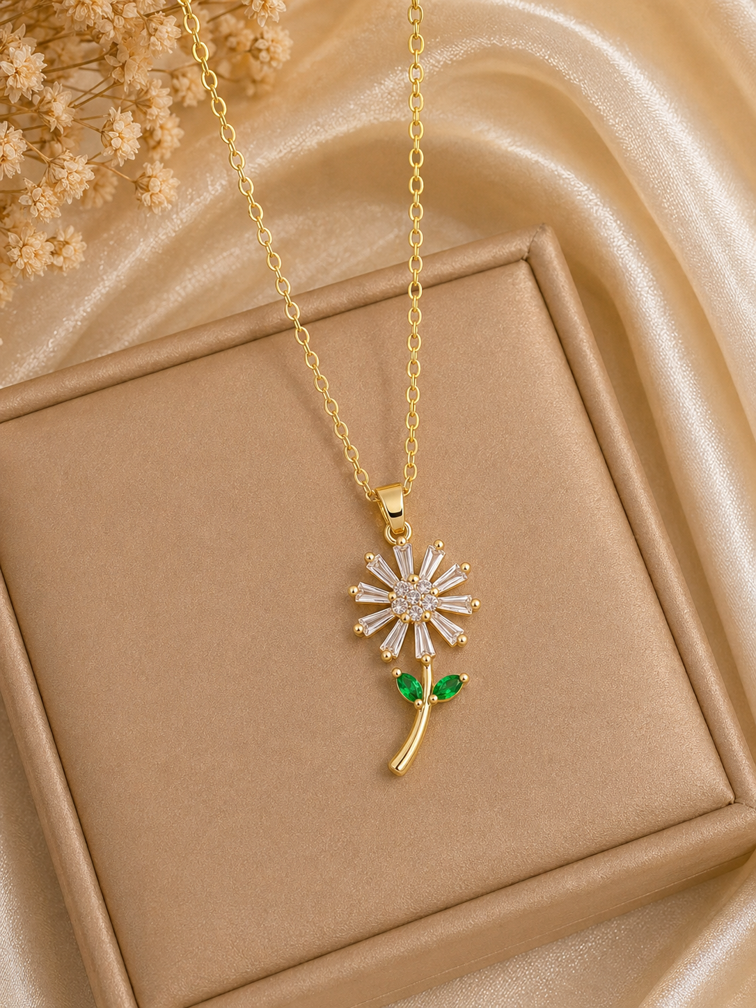 Collier Pendentif Animal Doré – Élégance & Éclat
