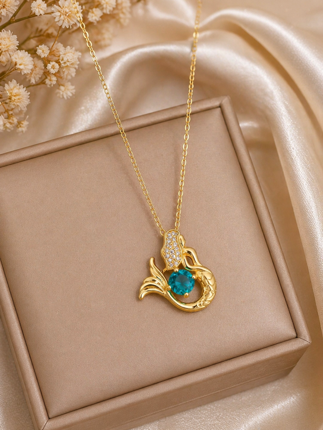 Collier Pendentif Animal Doré – Élégance & Éclat
