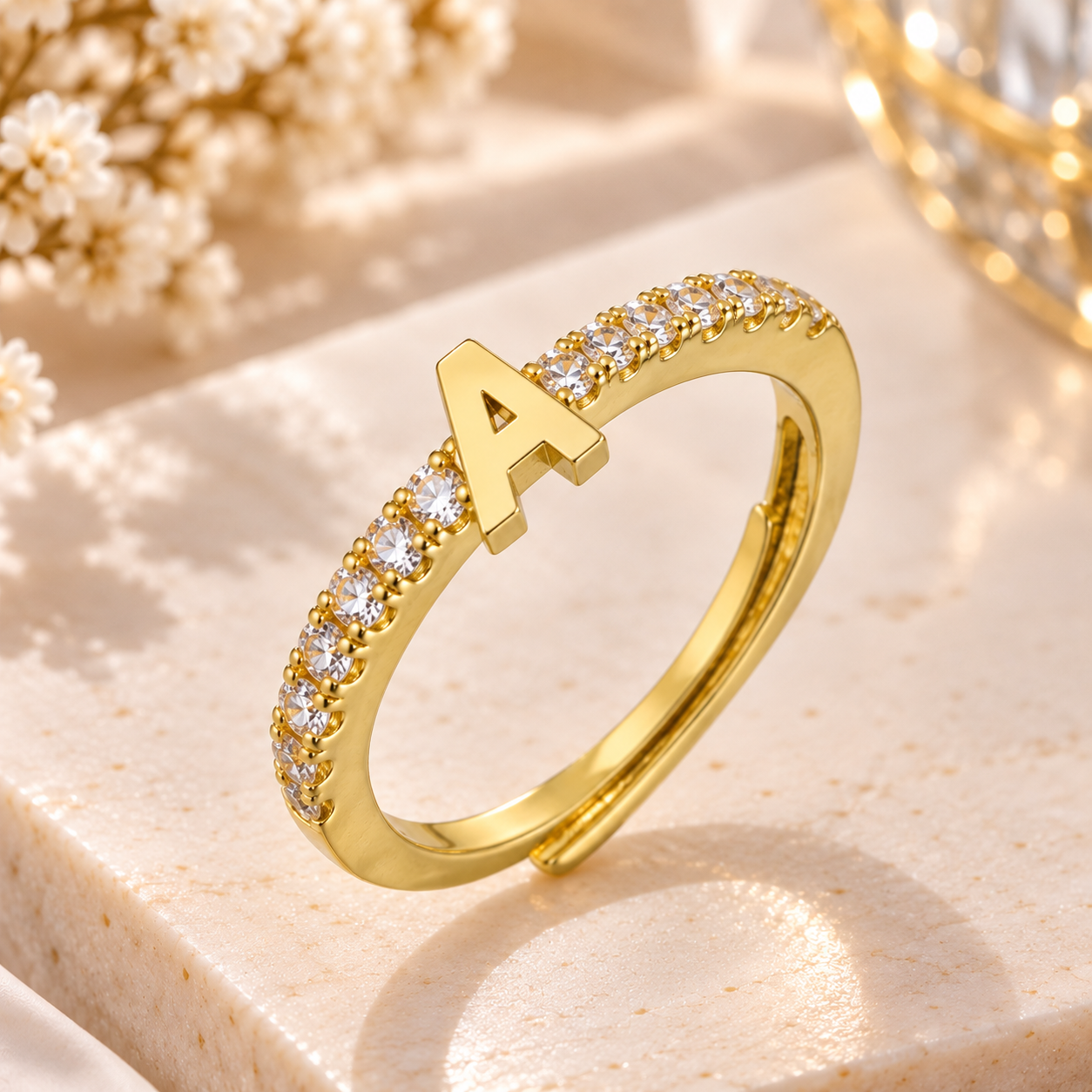Bague Initiale avec Strass – Doré ou Argenté – Lettre au Choix – Ajustable Femme