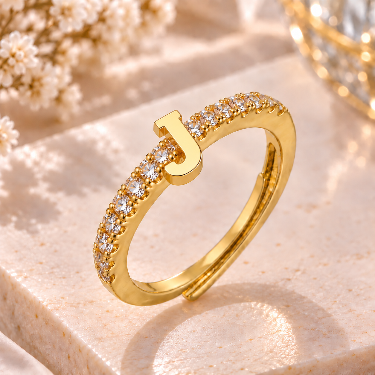 Bague Initiale avec Strass – Doré ou Argenté – Lettre au Choix – Ajustable Femme