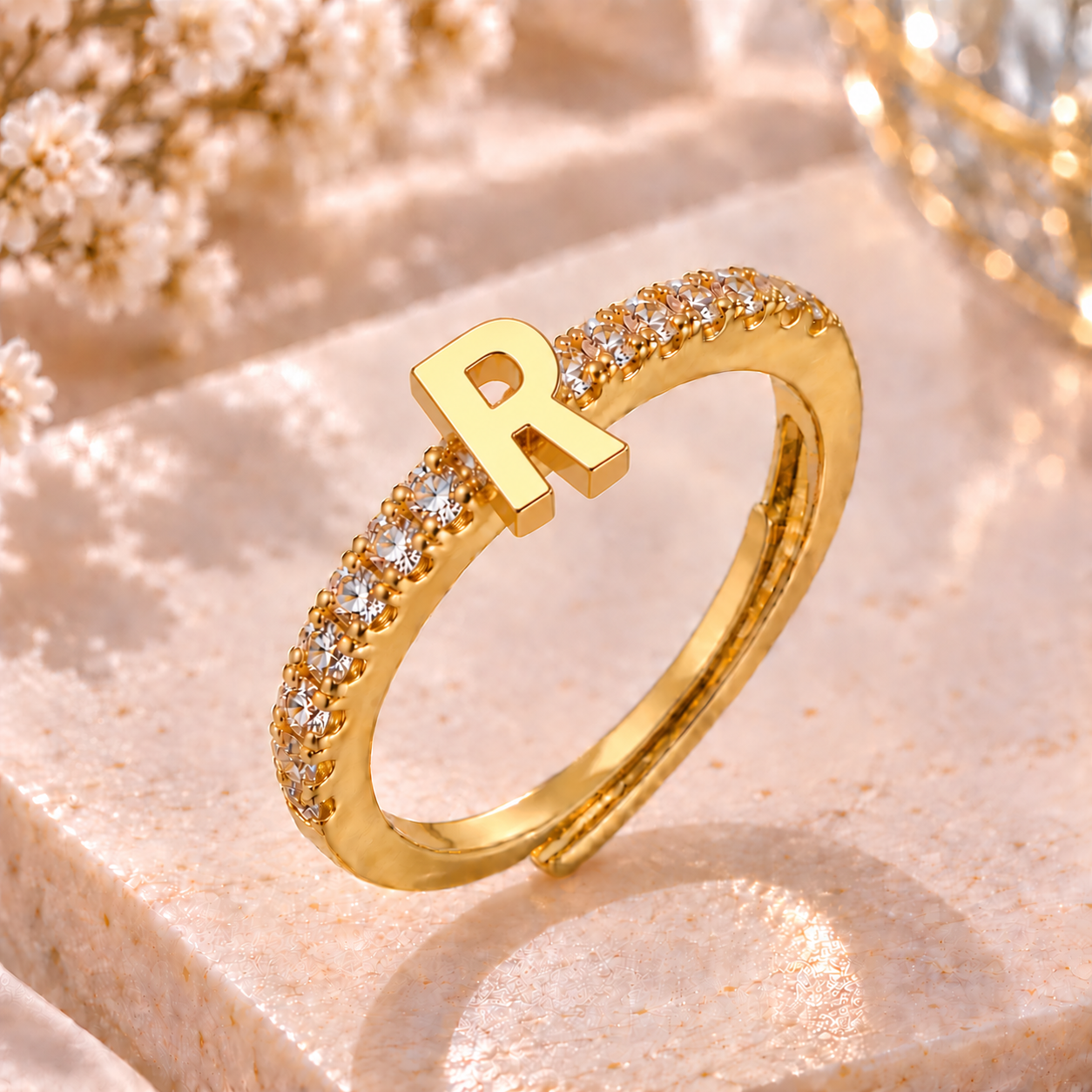 Bague Initiale avec Strass – Doré ou Argenté – Lettre au Choix – Ajustable Femme