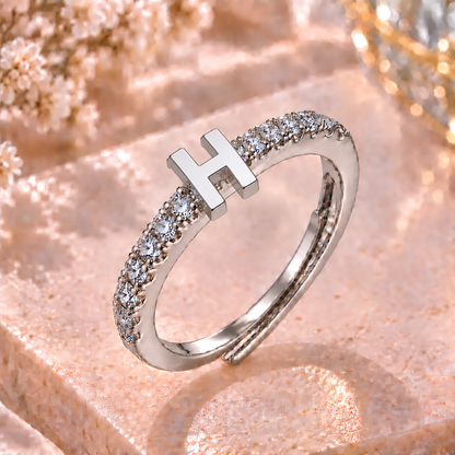 Bague Initiale avec Strass – Doré ou Argenté – Lettre au Choix – Ajustable Femme