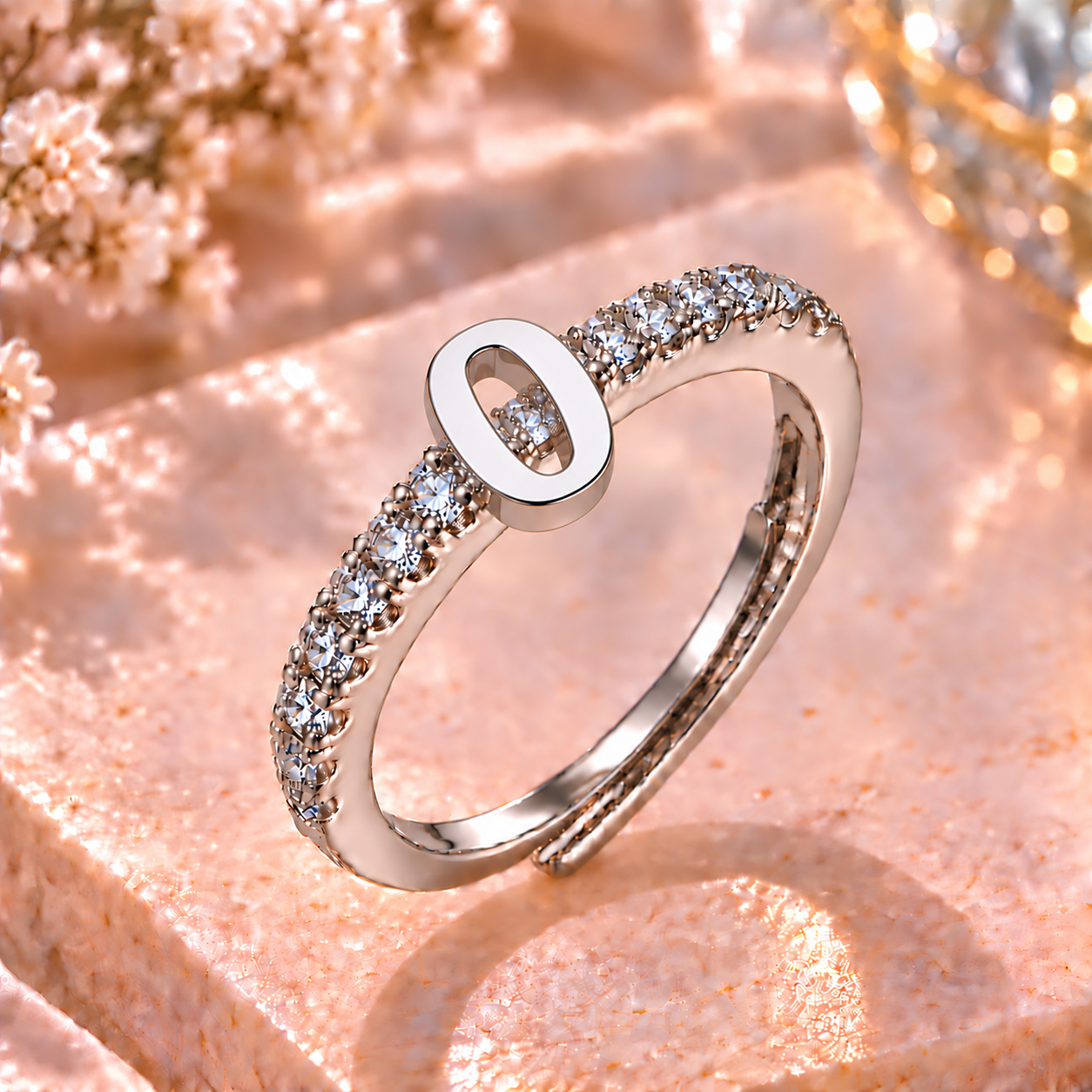 Bague Initiale avec Strass – Doré ou Argenté – Lettre au Choix – Ajustable Femme