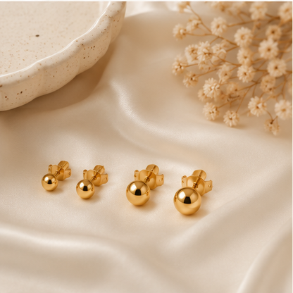 Boucles d'Oreilles Puces Dorées – Lot de 3 Tailles Élégantes