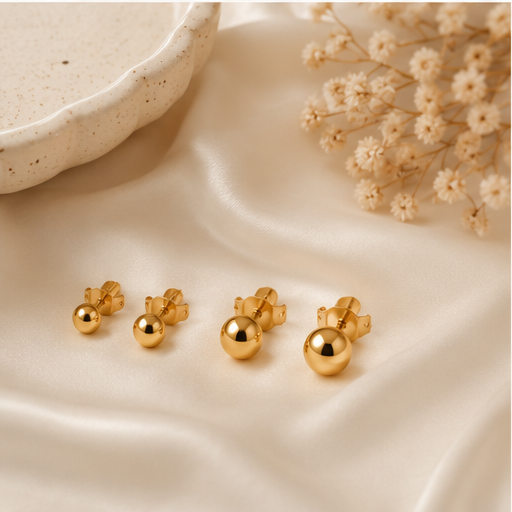 Boucles d'Oreilles Puces Dorées – Lot de 3 Tailles Élégantes