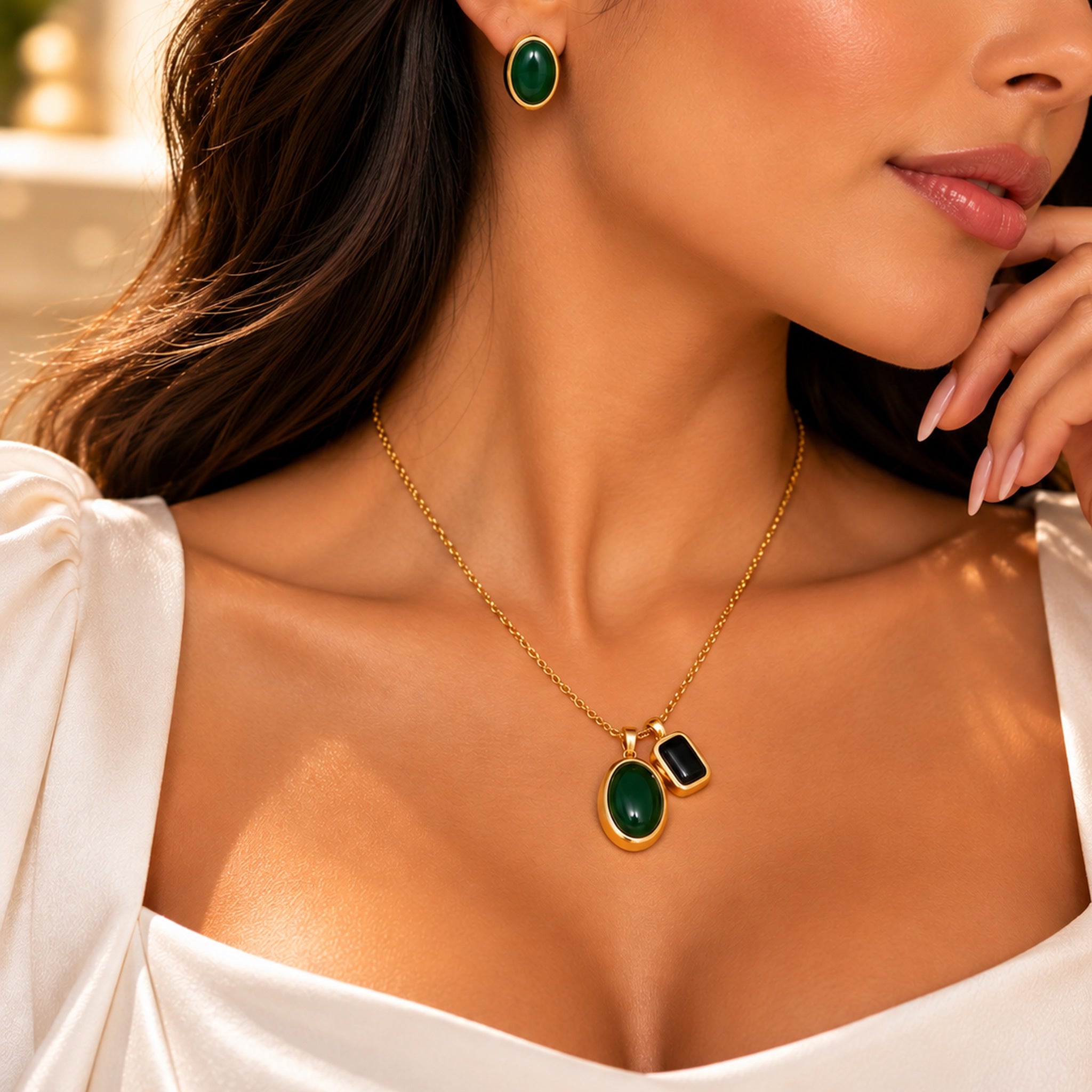Parure Dorée Vert & Noir – Collier et Boucles d’Oreilles Élégantes